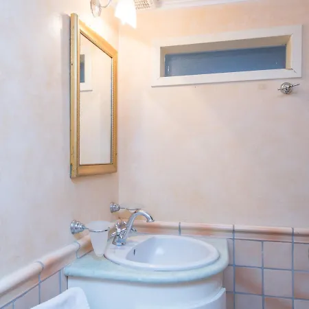 Trevi Fountain Holiday home Rome